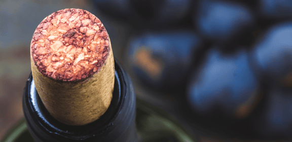 Banner tappo di bottiglia con uva