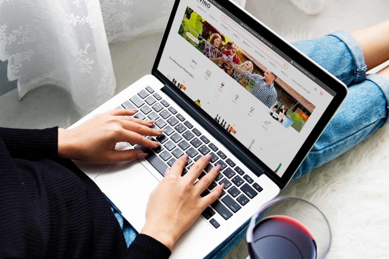 laptop and wine (1)_1360x1360 laptop and wine (1)_1360x1360