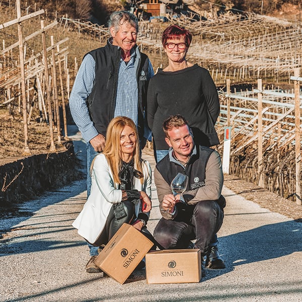 manufacturer_simoni_person Genny, Michele, Romana & Ferruccio Simoni